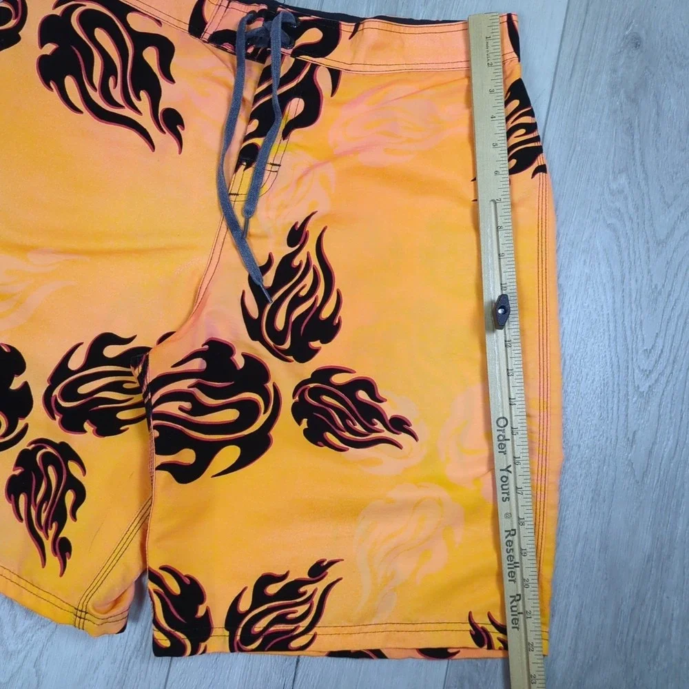 Hawaiian Island Creations Board Shorts Mens 36 Orange Tribal Flames 10